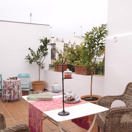 Apartamentos Plaza Pilatos Sevilla Exteriör bild