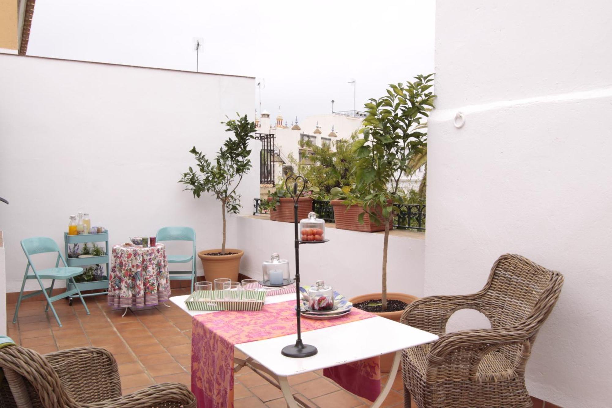 Apartamentos Plaza Pilatos Sevilla Exteriör bild