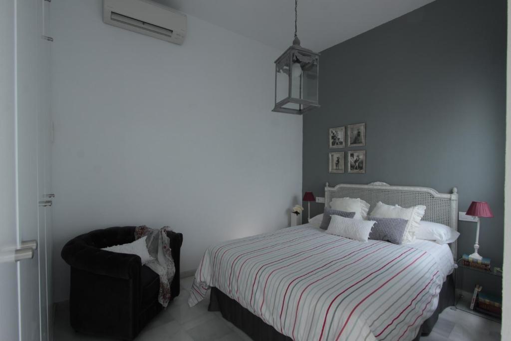 Apartamentos Plaza Pilatos Sevilla Exteriör bild